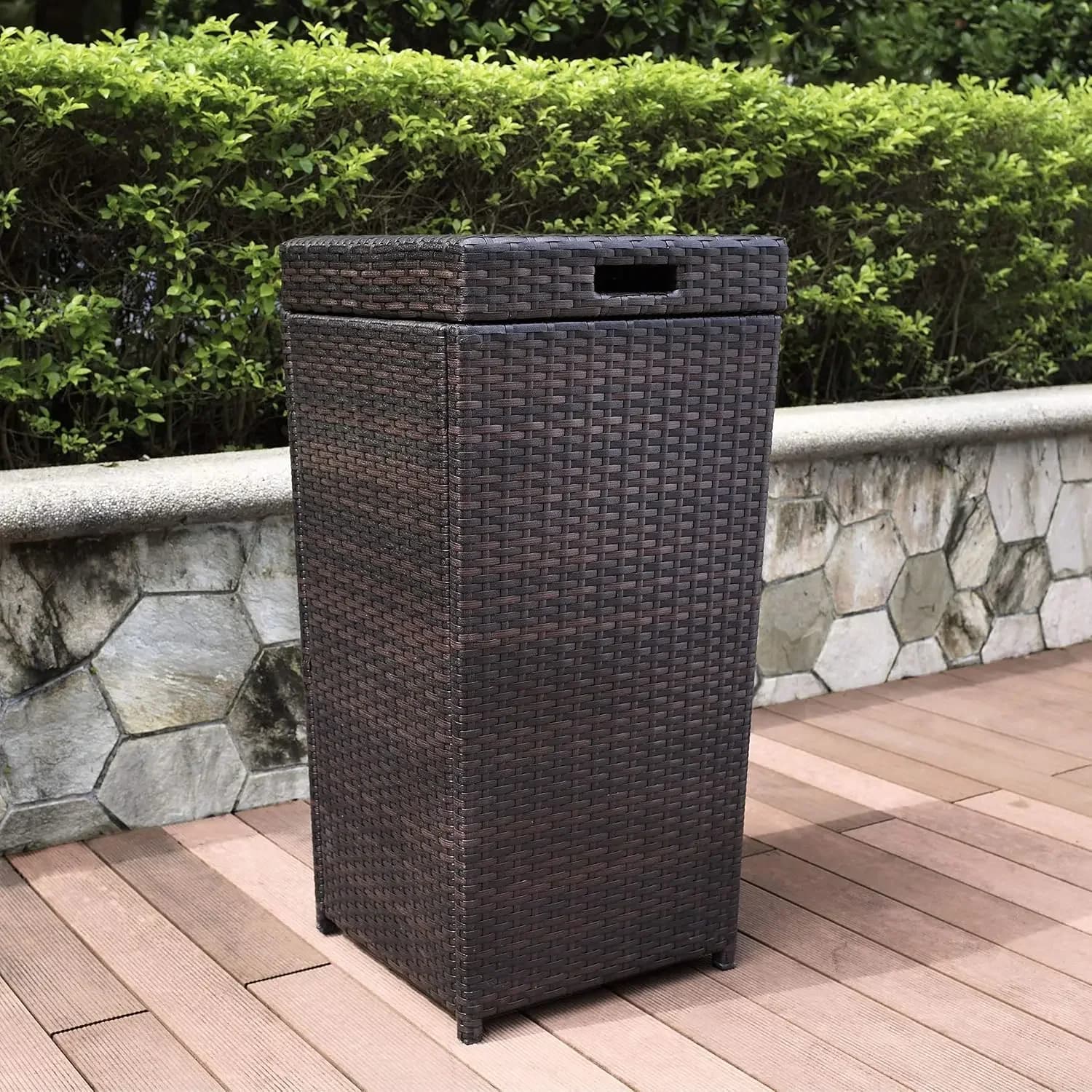 Large Brown Wicker Waste Basket with Lid Wastebasket Poolside Garbage Can Outdoor Trash Bin Sturdy Outside Modern Chocolate, Squ