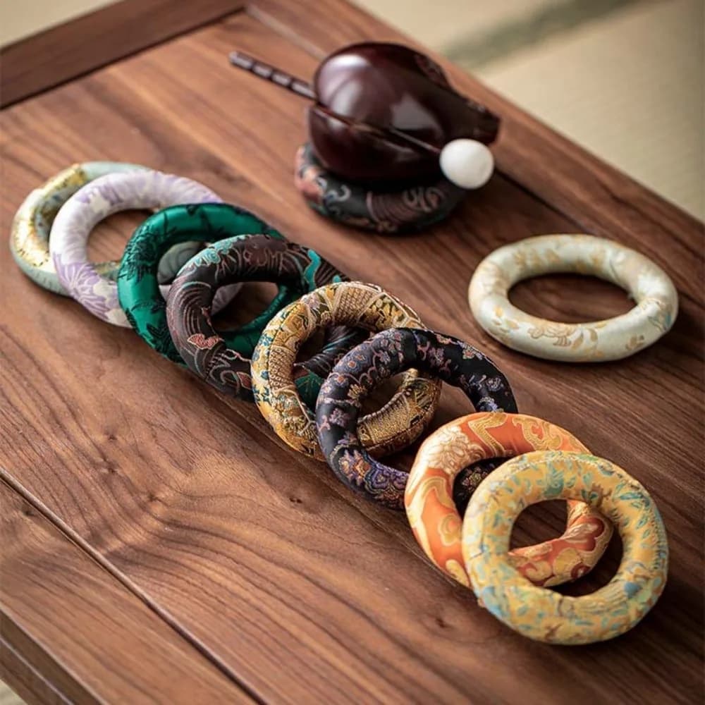 Nepalese Tibetan Campana Artisan Carpet, Ciambella Shape Anti-slip Round, Traditional Submachine for Drinks, Yoga Practice Mat