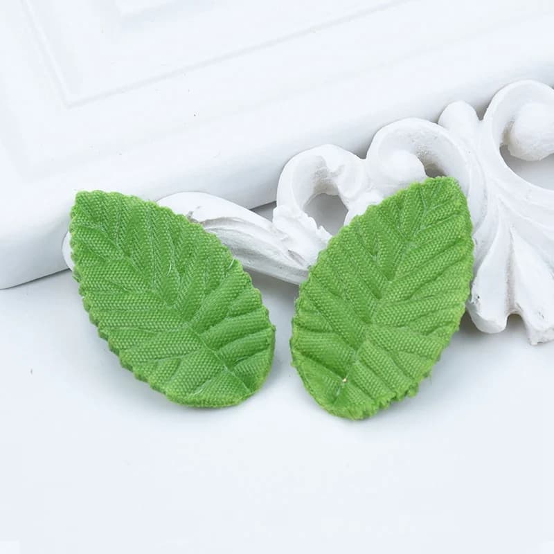 100/200 pcs Artificial Plants Gift Pack Make Yourself Festival Garlands Flowers Scrapbook Home Room Decor Silk Roses Faux Leaves Green