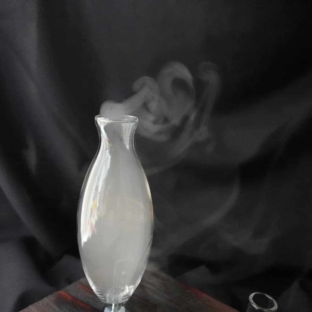 Glass bottle Manual blown design for aroma diffuser, cold aroma diffuser, glass aroma diffuser, atomization bottle, essential