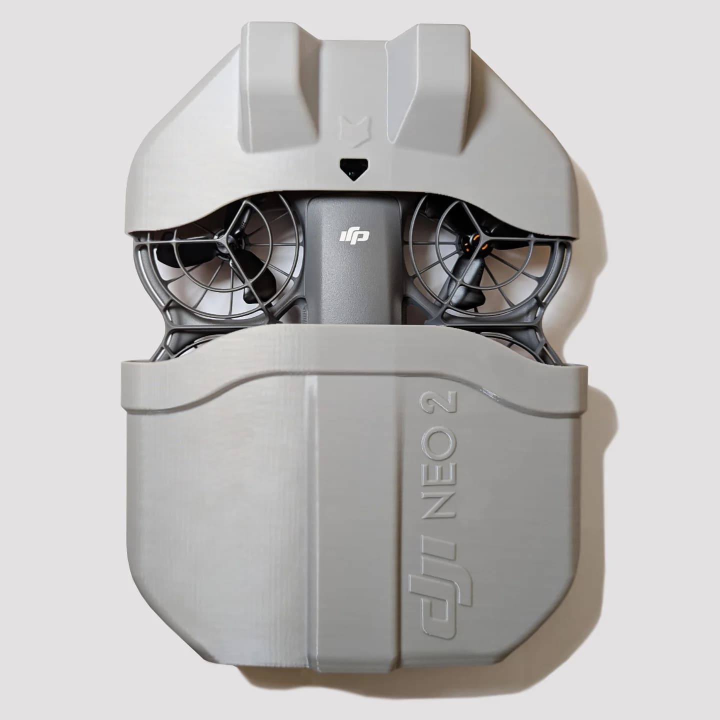 Suitable for the DJI NEO 2 Drone: A protective storage case, portable shell, and carrying sleeve. Compact and convenient, it fit