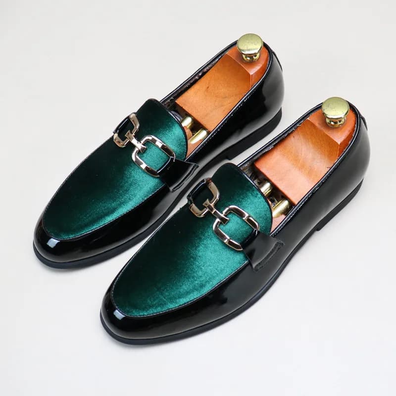 Romanzo Designer camoscio verde Brwon nero scarpe Oxford da sposa a punta uomo mocassini Casual abito formale calzature Zapatos Hombre