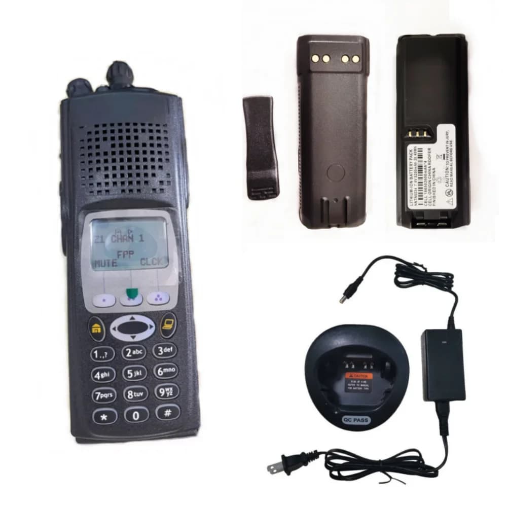 H18UCF9PW6AN Walkie Talkie sostitutivo a 16 canali per radio bidirezionali modello XTS5000 3 con caricabatterie e batteria