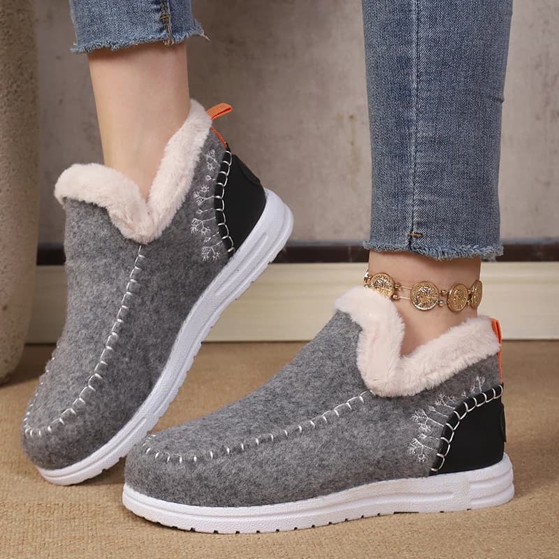 Winter Women Slip On Fuzzy Collar Ankle Boots Soft Felt Warm Fleece Lined Flat Shoes Non Slip Light Casual Daily Snow Booties