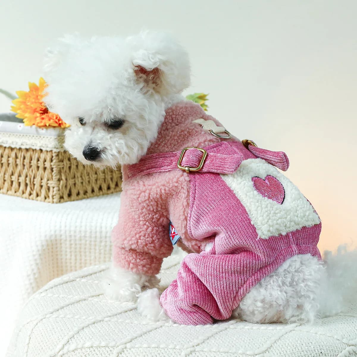 Tuta invernale in pelliccia d'amore per cani giacca con imbracatura rosa con pantaloni in velluto a coste rosa Shih tzu Yorkies tuta invernale calda per animali domestici