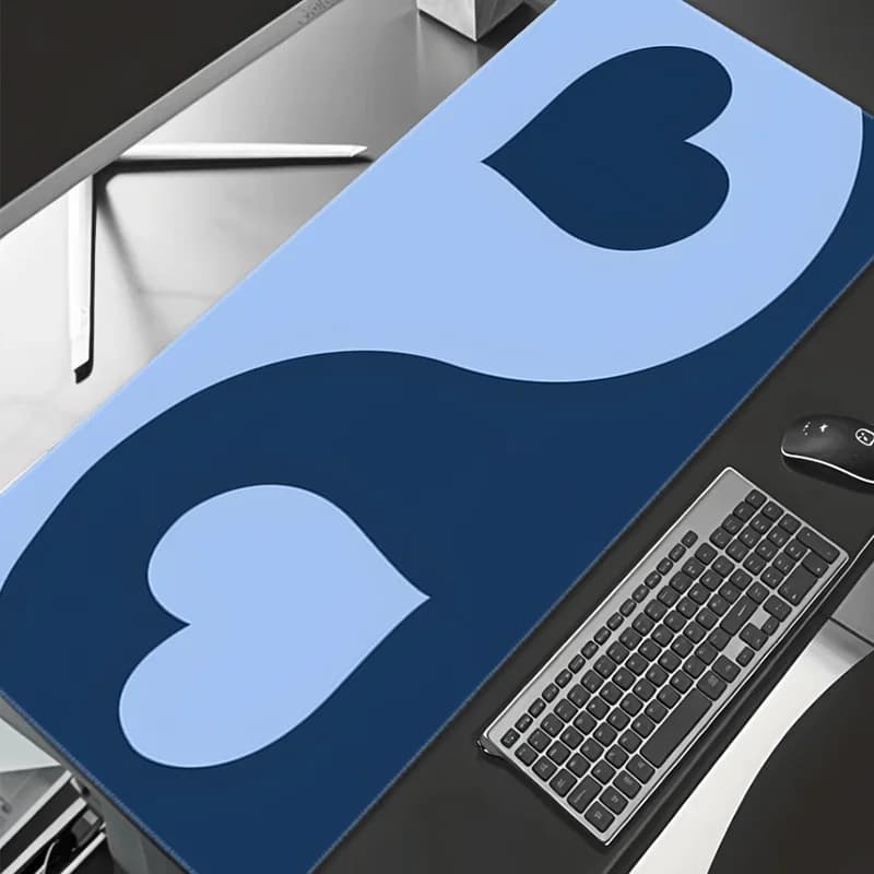 Romantic Two-Tone Heart Mouse Pad, Soft Non-Slip Rubber, Minimalist Fashion Style, Large XXL Gaming Desk Mat, High-Clarity Print