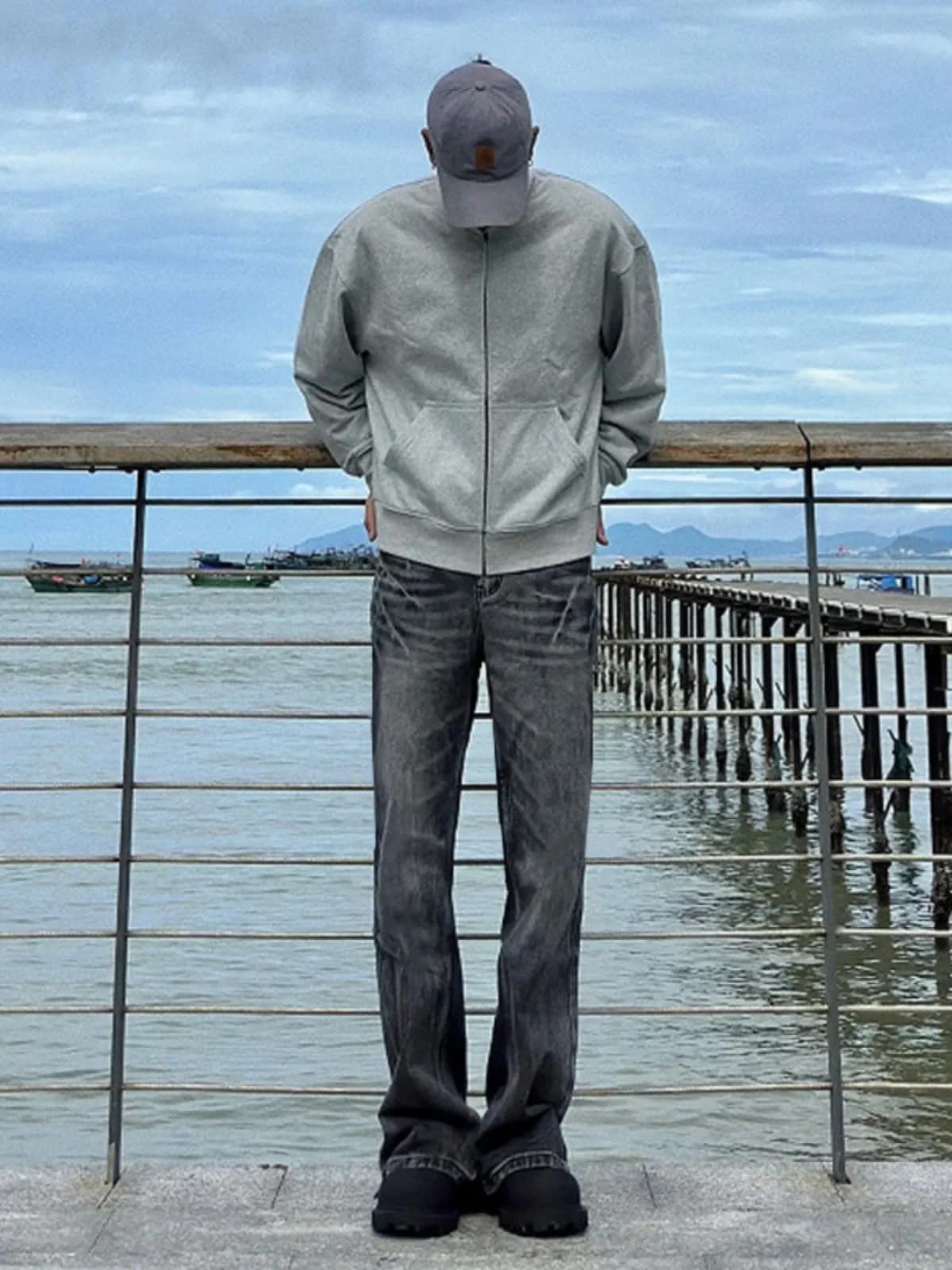 Slim Fit Straight Leg Jeans Men's American High Street Vibe Lightning Pattern Jeans Youthful Trendy Wear Resistant Straight Tube