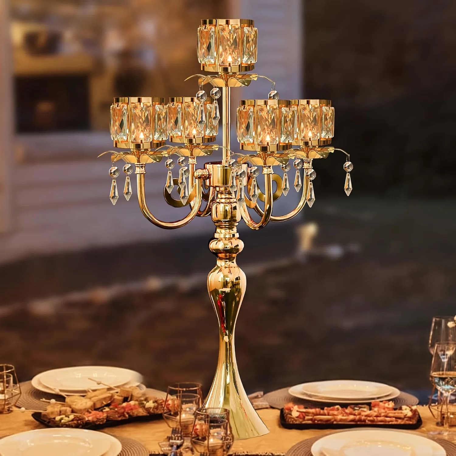 Candelabri Dorati da Tavolo, Portacandele Alto 56 cm per Candele Affusolate, Candelabro in Metallo e Cristallo a 5 Bracci