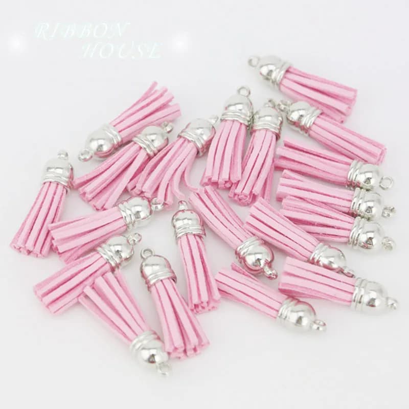 (20 pcs/lot) pink Nappa Nappe Vintage Leather Nappe Frangia for Purl Macrame Jewels FAI DA TE Keychain Cellular Straps Pendant