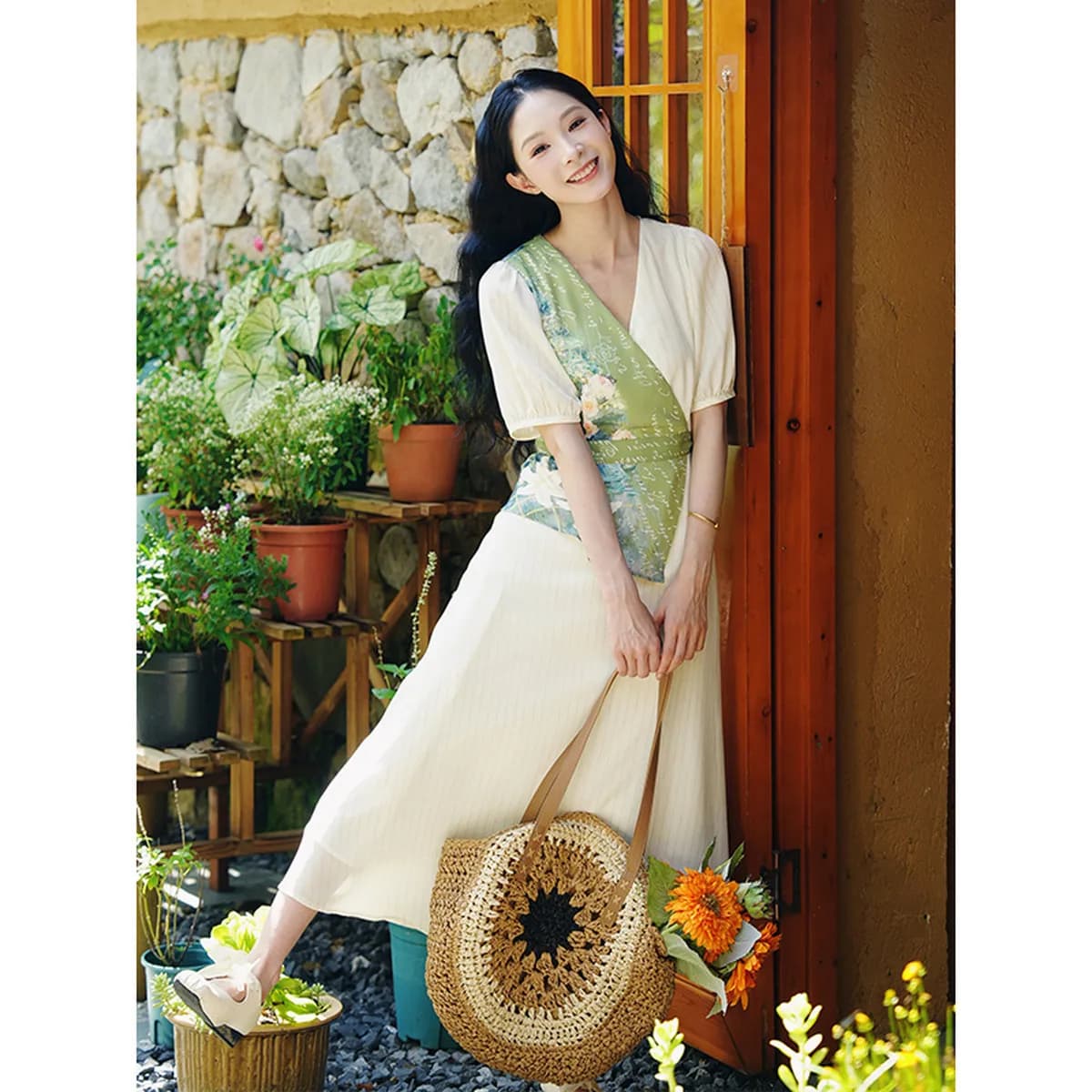 Mint Forest Windy Print Patchwork V-Neck Dress with Long Skirt