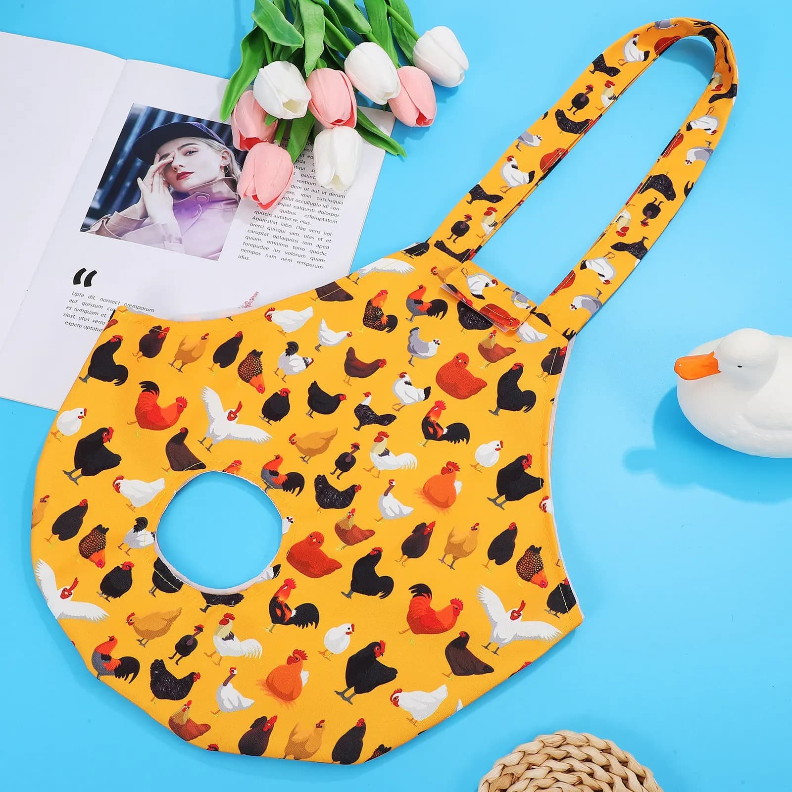 2Pcs Poultry Carrier Bag Pet Chicken Holders for Travel Outdoor Use Canvas Material with Leg Openings Hook Closure Robust Handle