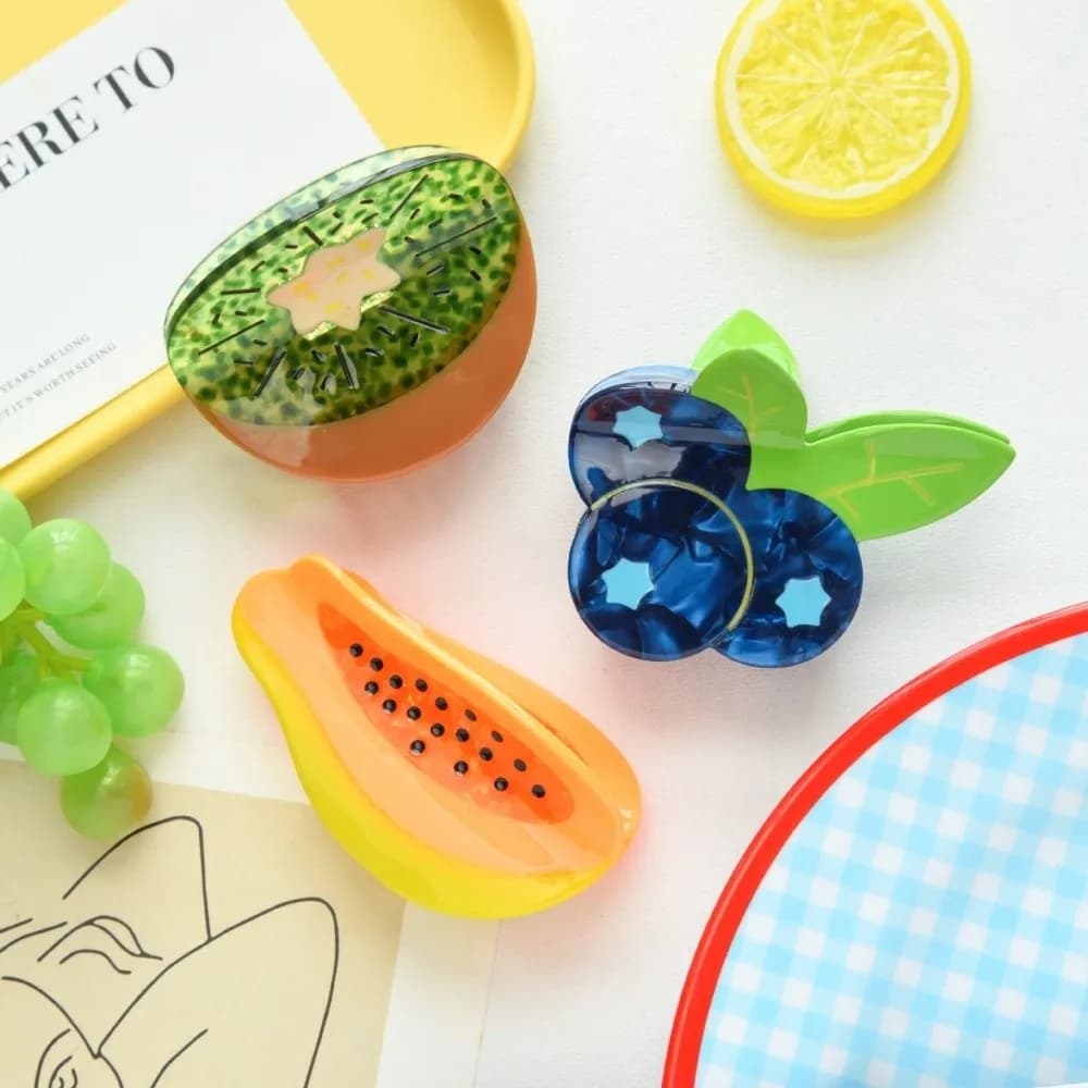 Graziose Mollette per Capelli Antiscivolo a Forma di Frutta, Uva e Kiwi in Acetato, Clip per Capelli Giocose e Avvolgenti, Fermagli a Squalo per Chignon