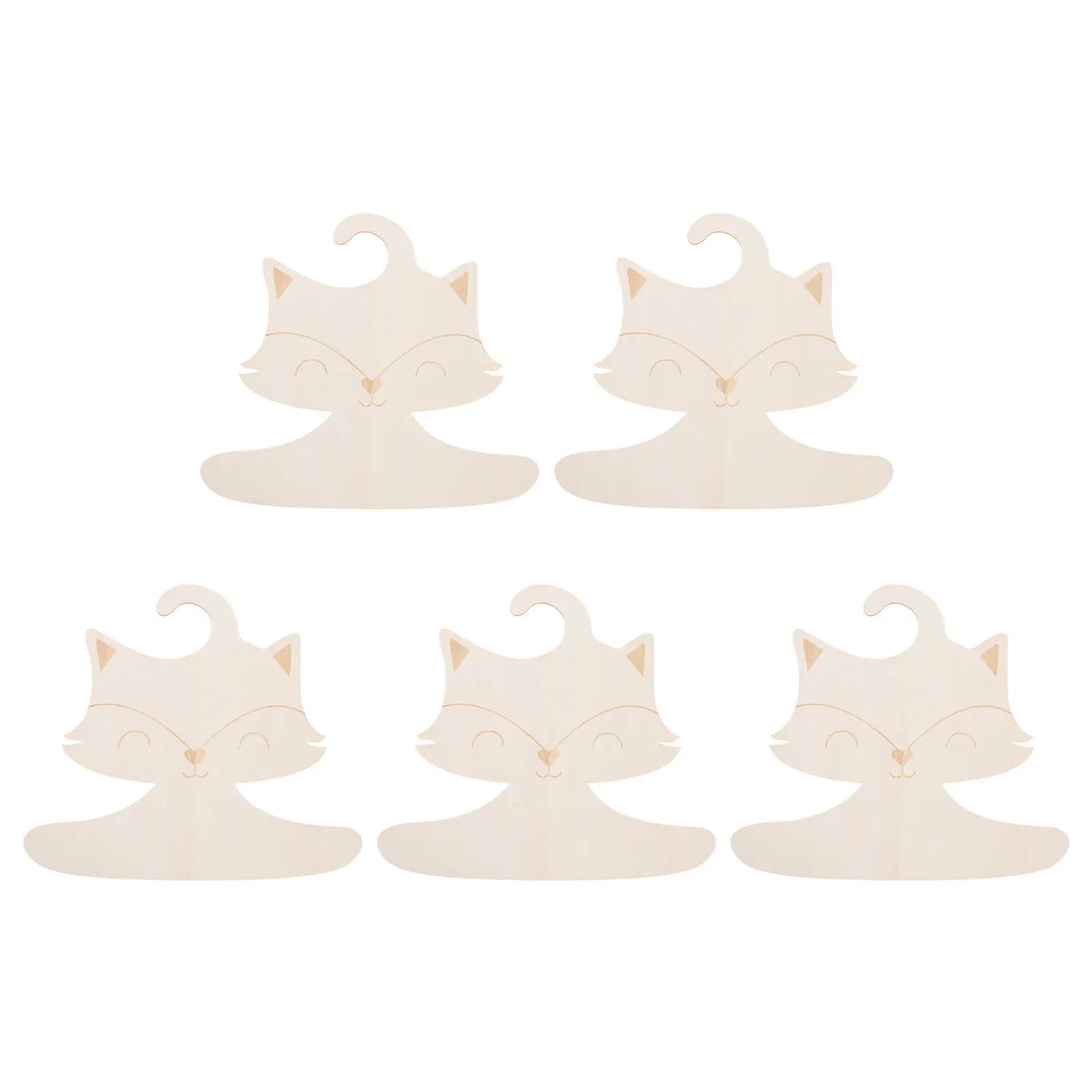 5 mini coat hangers in the shape of cartoon animals to store clothes, compact, with smooth surface, without leaving marks, to arrange the closet