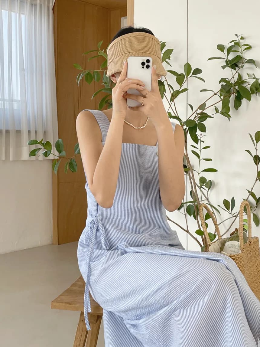 Summer Stripe Strapless Slimming Long Dress Women's Sleeveless Waist-Cinched Korean Style Casual Holiday Fashion Dress