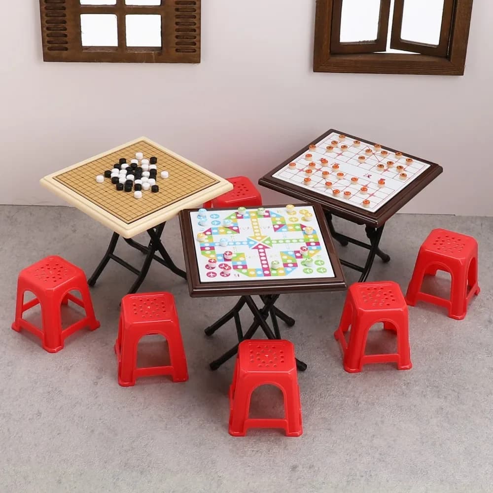 Set di Giochi da Tavolo in Miniatura Scala 1:12 per Casa delle Bambole: Scacchi Cinesi/Go/Reversi - Accessori Realistici per Giochi di Strategia da Tavolo, Regalo