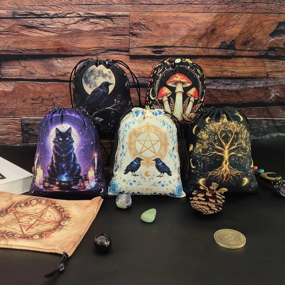 Short Plush Altar Drawstring Pouch Tarot Card Storage Bag Jewelry Pouch For Tarot Enthusiasts Dices Holder Bag Pouch Jewelry Bag