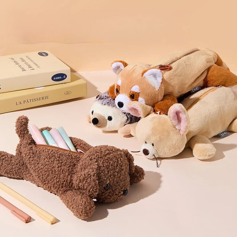 Astuccio in Peluche a Forma di Cartone Animato, Borsa Porta Cancelleria Grande Capacità, Astuccio per Bambini a Forma di Animale