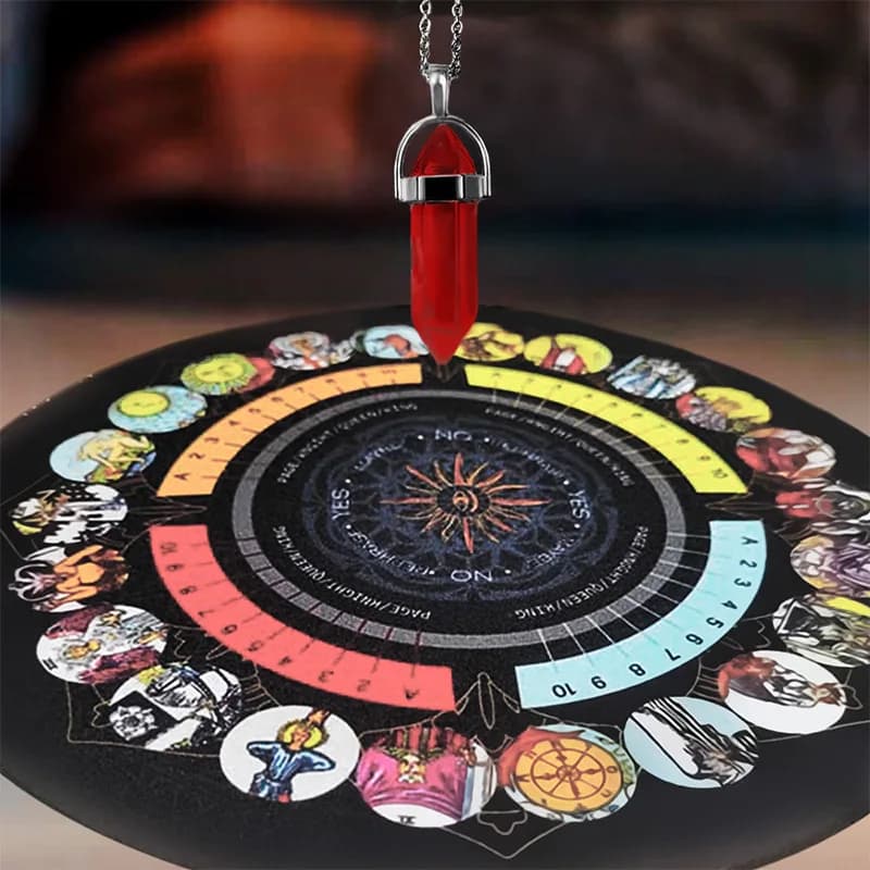 Set Pendolo Tarocchi da 22 cm con Collana Pendolo in Cristallo Rosso, Tavola per Rabdomanzia per Divinazione, Regalo Spirituale per Streghe e Principianti