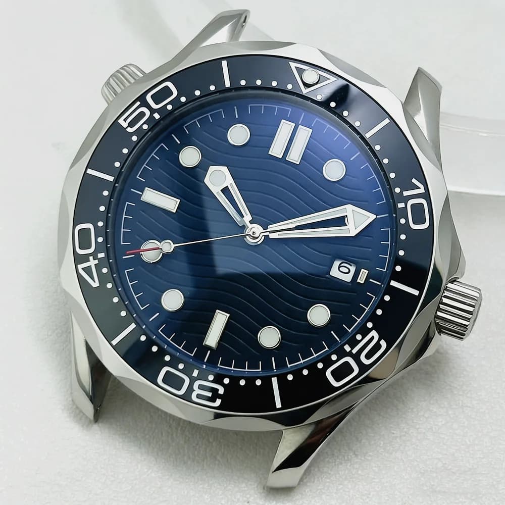 Orologio da uomo da 42 mm Miyota 8215 Movimento meccanico Lunetta in ceramica impermeabile senza cinturino Orologio da uomo Adatto per cinturino largo 20 mm