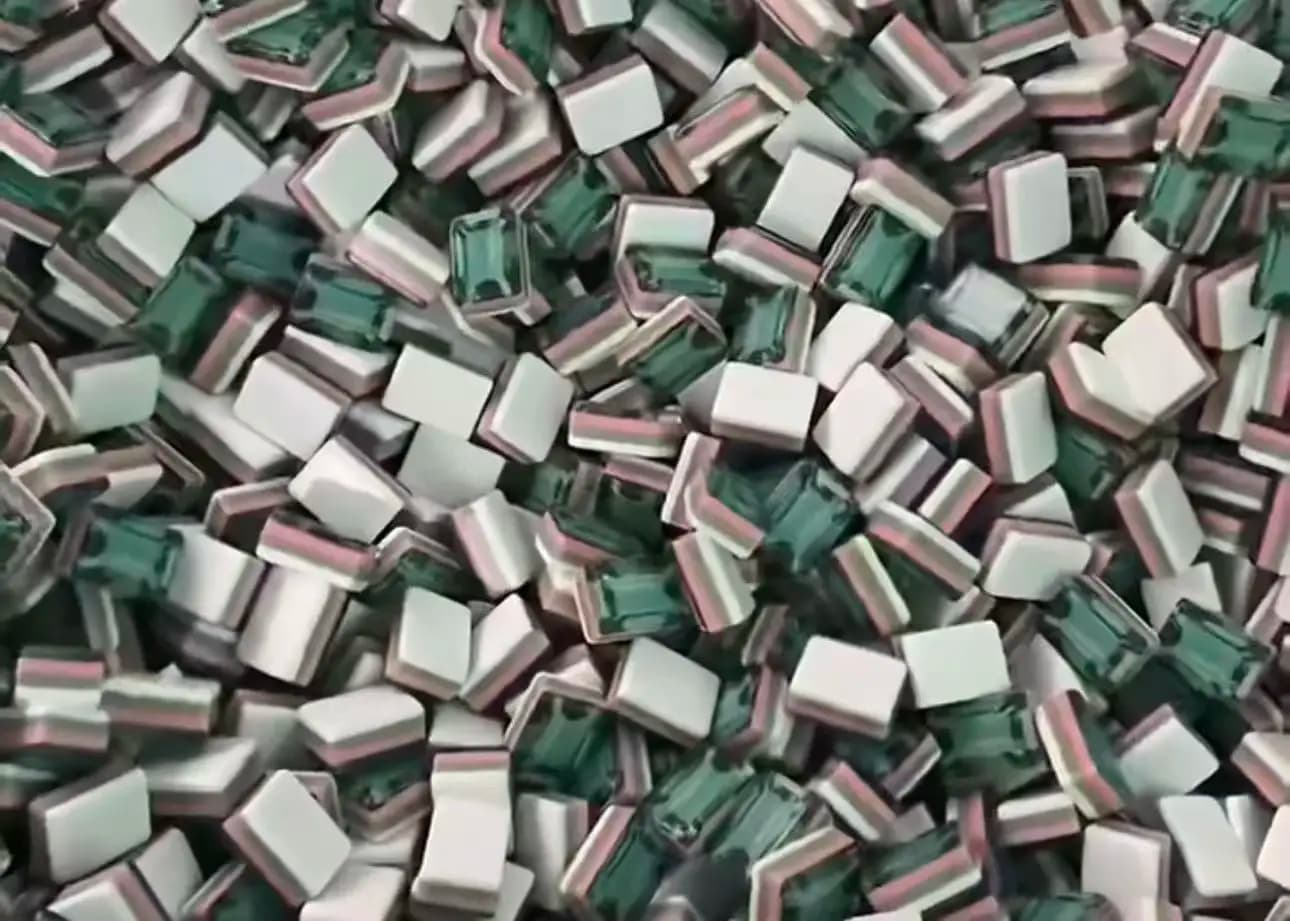 Custom Emerald Green Diamond Acrylic American Mahjong Set Durable Eco-Friendly Portable Luxury Crystal Tiles Blank Mahjong Tiles