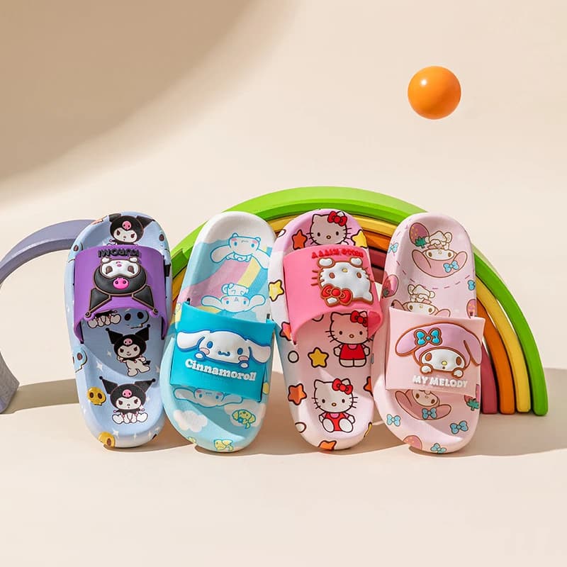 Hello Kitty Kuromi Slippers Non-Slip for Home Use Indoor Slippers for Students Cute Thong Sandals