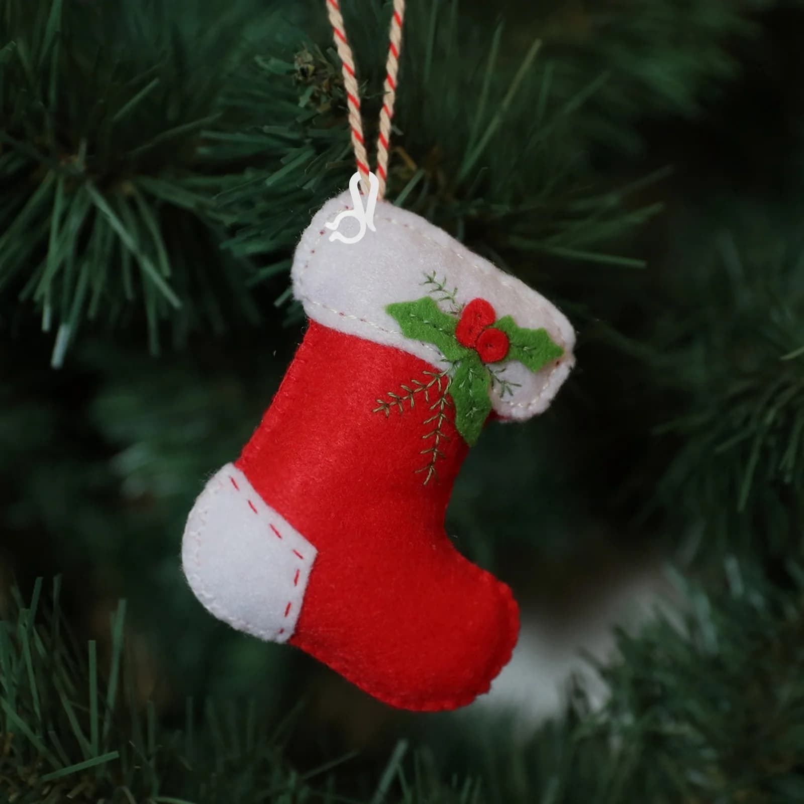 100 Pezzi Ganci per Luci Natalizie per Grondaie, Clip in Plastica Resistente per Luci a Filo, Decorazione Festiva da Esterno, Facile Installazione
