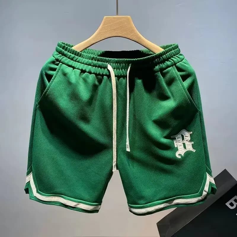 Pantaloncini sportivi casual Pantaloni da basket da allenamento sottili e traspiranti estivi da uomo all'ingrosso Pantaloncini larghi a cinque punti di grandi dimensioni