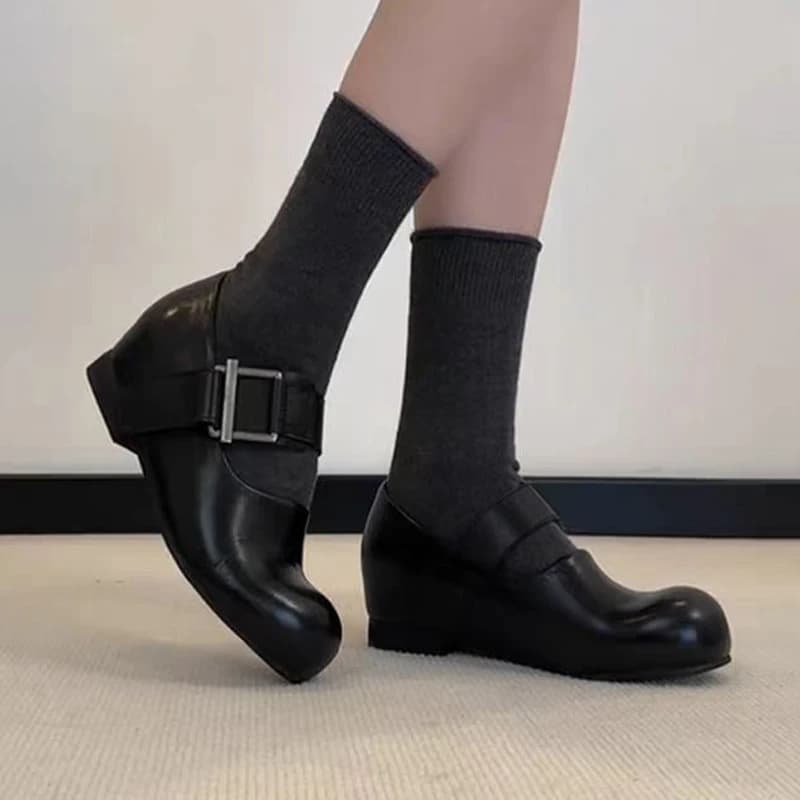 Zeppe Mocassini da donna Scarpe Abito moda Nuove scarpe in pelle Designer Donna Sport 2025 Autunno Designer Accogliente Zapatillas De Mujer