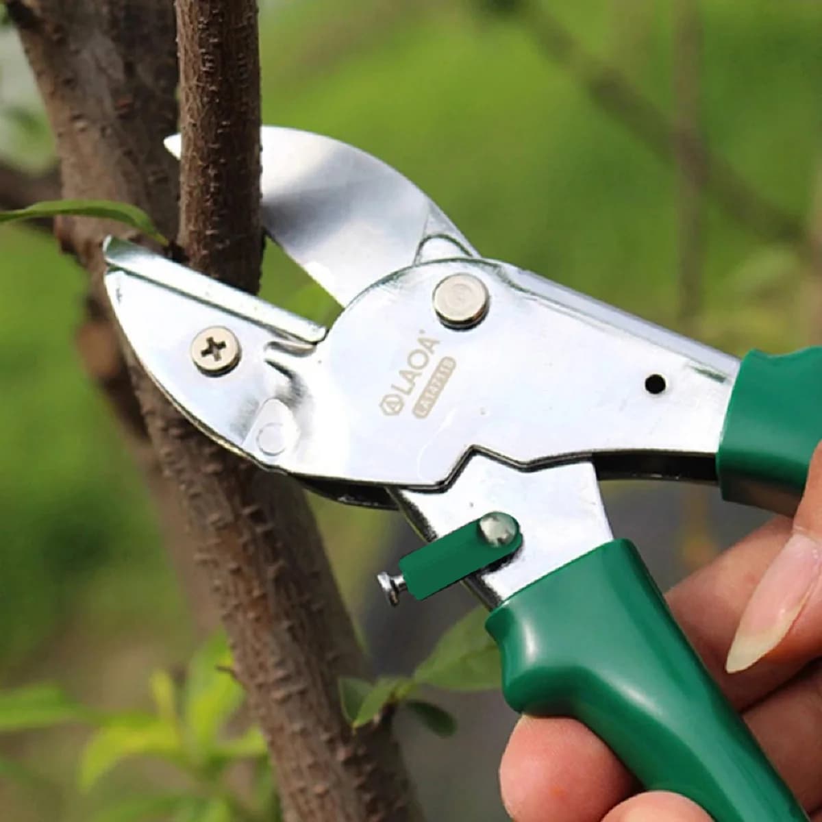 LAOA 8" Pruning Shears SK5 Blade Anti-Rust Garden Scissors 15-20mm Cutting Range Comfortable PVC Handle Safety Lock