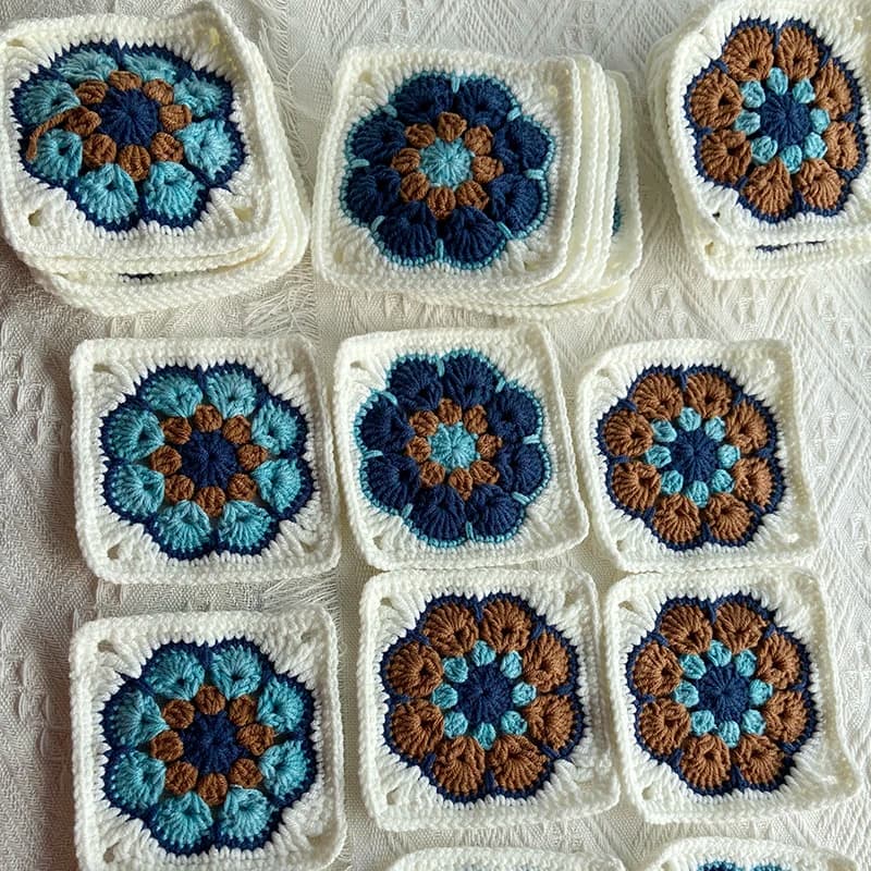 Set di 12 Carte con Motivi a Maglia Fai-da-Te, Design Assortiti, Granny Square in Colori Misti, Coperte o Zaini Fatti a Mano all'Uncinetto