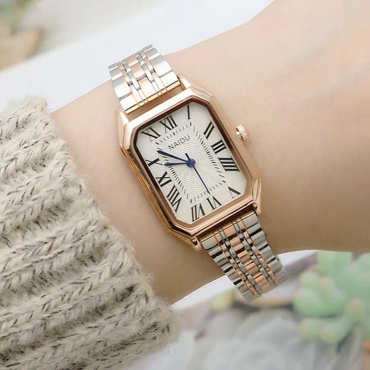 Women's Reloj Mujer Working Watch New Women's Watch Fashion Luxury Brand Leather Strap Student Fashion Quartz Wristwatches
