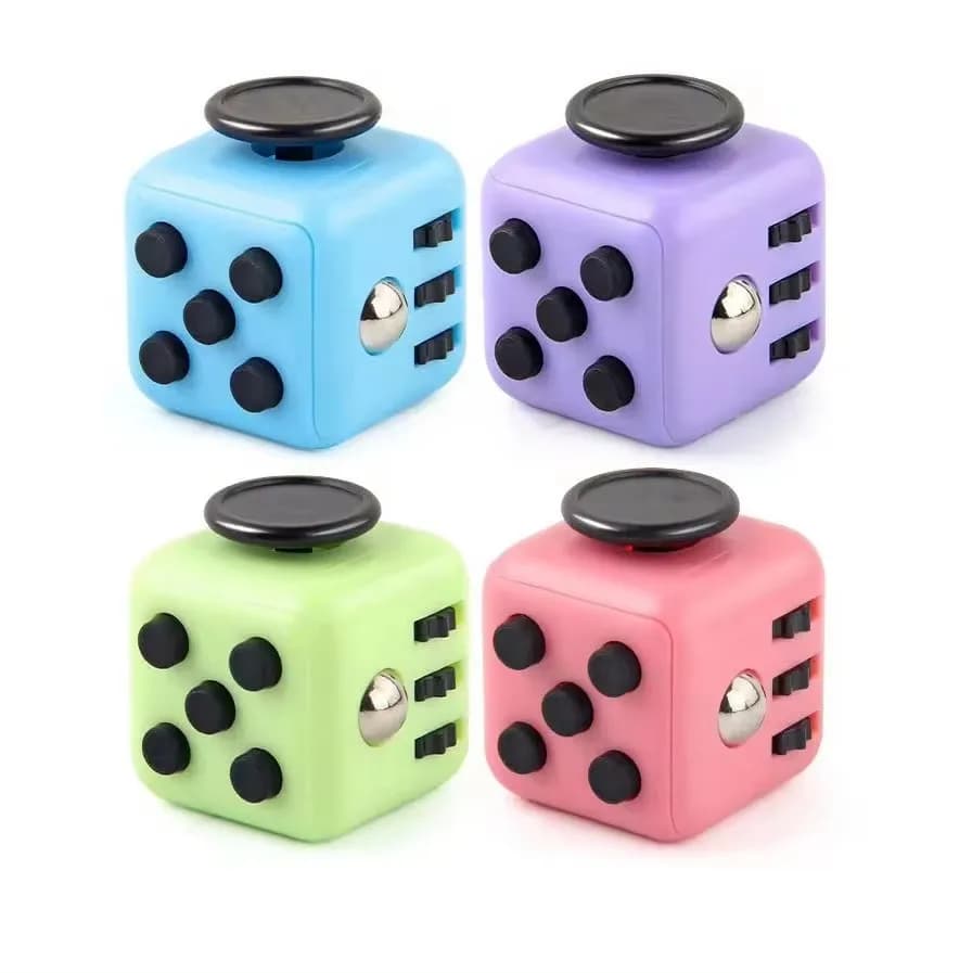 Fidget Cube Antistress, Giocattolo Girevole per Decompressione, per Autismo, ADHD, Ansia, Giochi Sensoriali per Bambini e Adulti, Giocattoli per Alleviare lo Stress