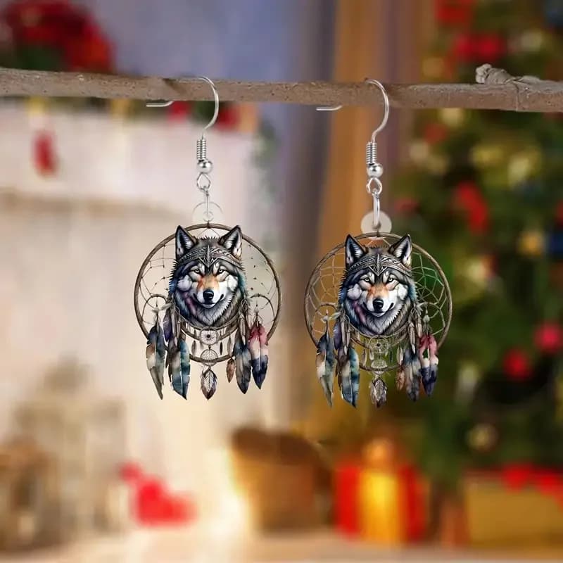 2 Pieces (1 Pair) Stylish Wolf Head Dream Catcher Acrylic Earrings, Black, Lightweight and Stylish Summer Accessories for Women Casual Outings and Holidays - Fun Earrings for Engagement, Thanksgiving, Valentine's Day and Anniversaries
