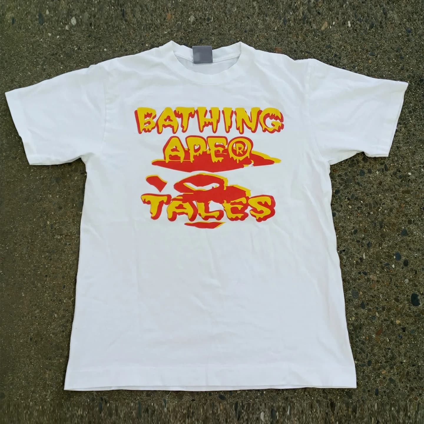 a BATHING APE® American Dopaamine Graffiti Letter Short Sleeve T-Shirt Hiphop Heavyweight Couple Half Sleeve Trendy Cotton ro...