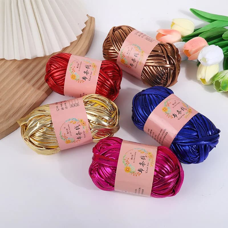Kit di Materiali per Tessitura Artigianale Colorati in Tessuto Simil-Pelle Metallico, 600g 6 Pezzi (Stesso Stile della Borsa HyunA)