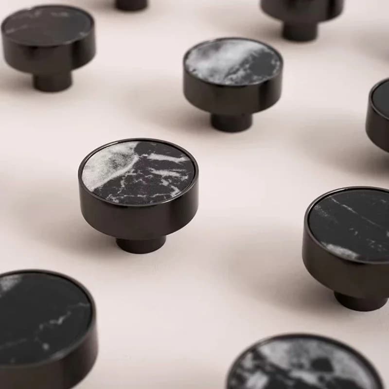 Maniglie e pomelli decorativi piccoli neri con texture nordica per mobili, armadi, cucine, scarpiera e ante di cassetti