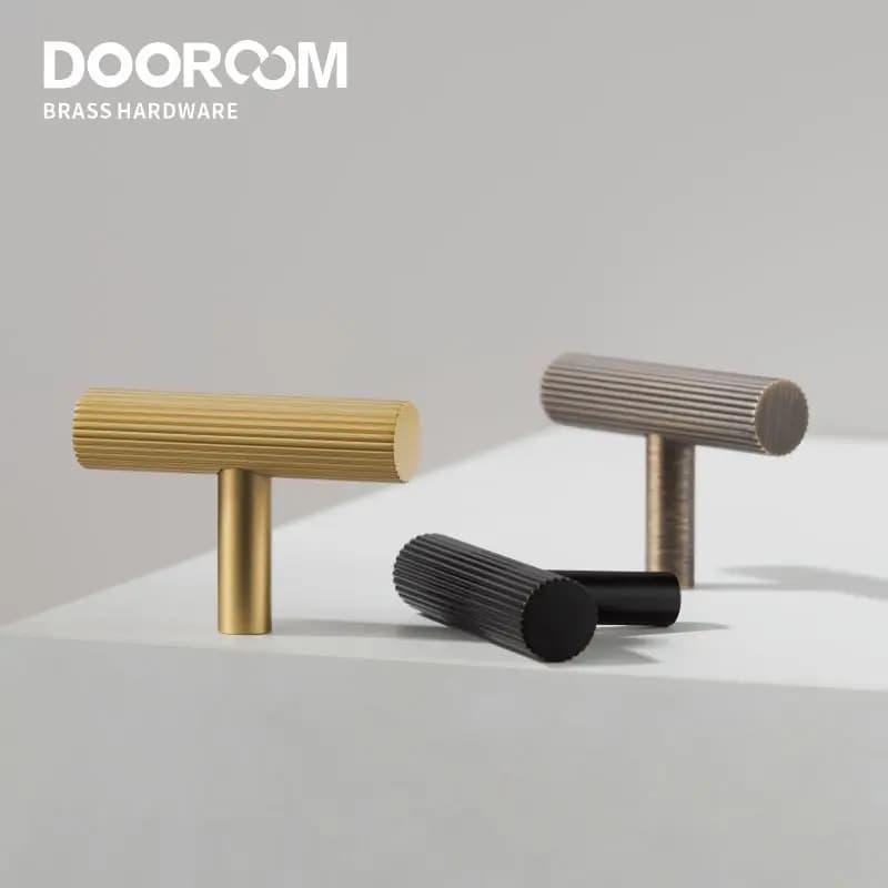 Dooroom Maniglie per mobili a strisce lineari in ottone Maniglie per mobili in ottone antico Armadio guardaroba Cassettiera Cassettiera Maniglie con barra a T
