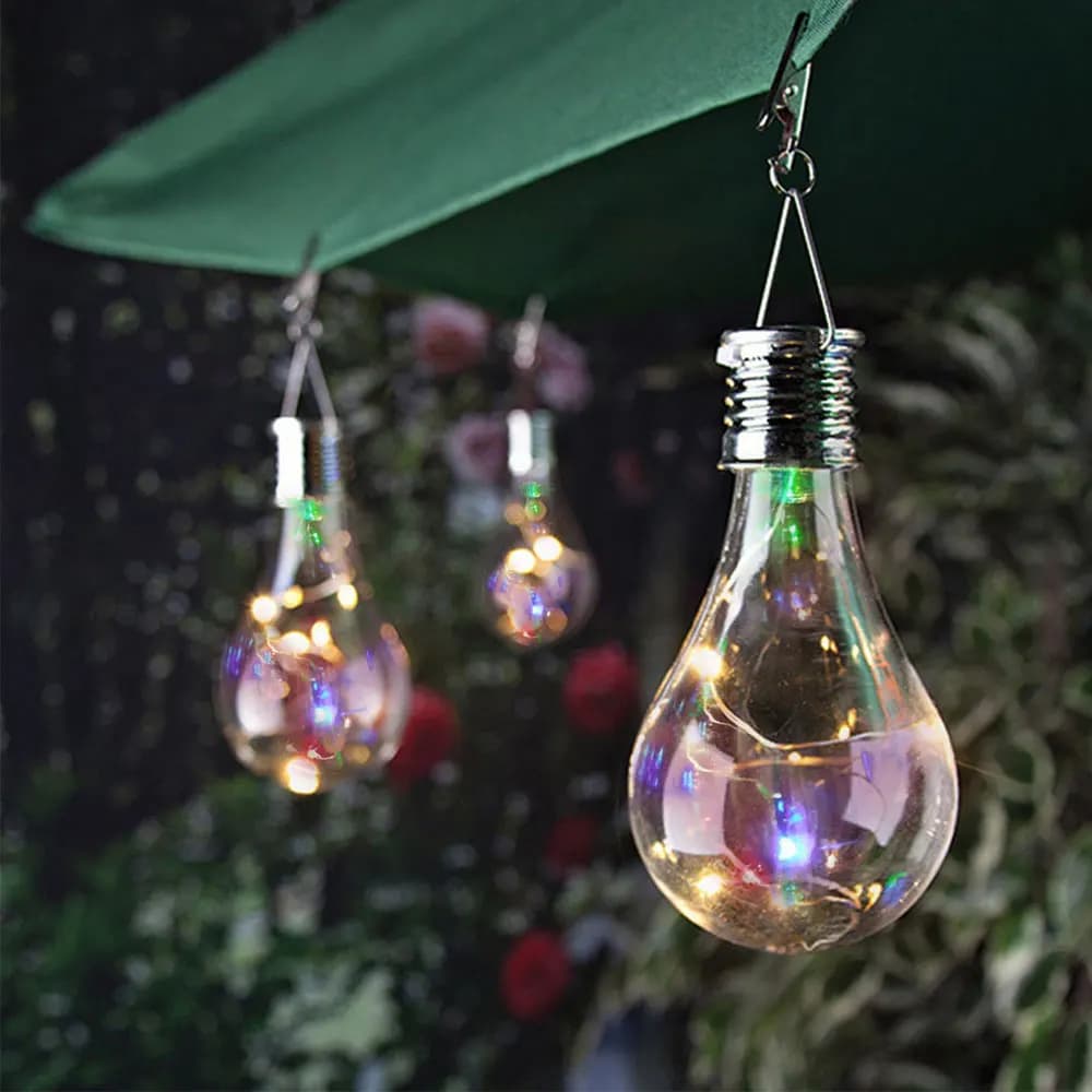 Lampadine a LED portatili ad energia solare Lanterne a sospensione multicolori per lampada da giardino per tende da campeggio all'aperto IP65
