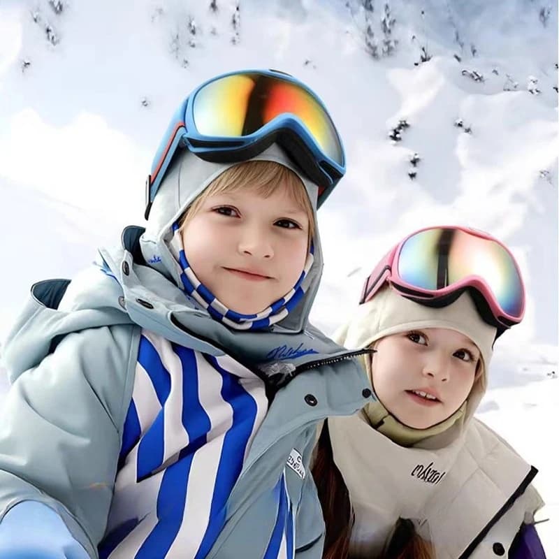Occhiali da Sci per Bambini a Doppio Strato Antiappannamento, Colorati e Rivestiti, per Alpinismo e Attività all'Aperto, Antipolvere e Antineve