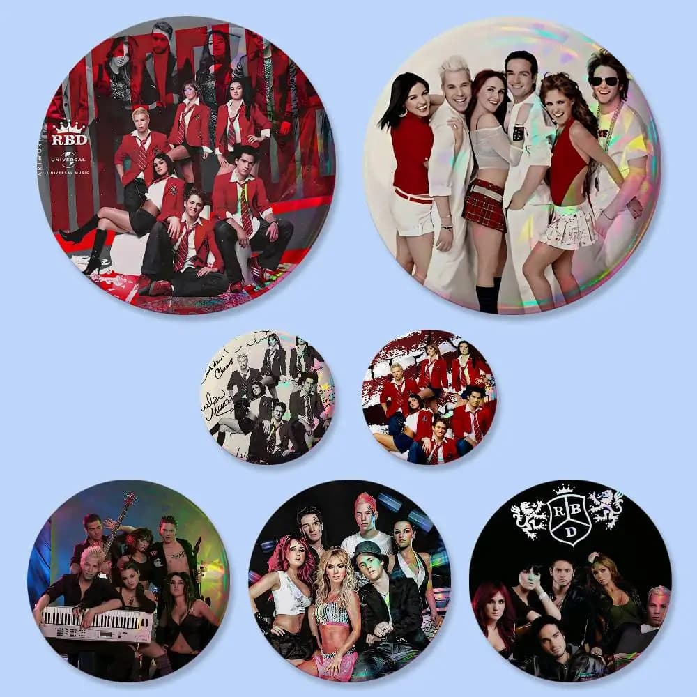 Distintivi rotondi Band R-RBD R-Rebelde, spille raffinate, spille creative per vestiti, cappelli, zaini, accessori regalo
