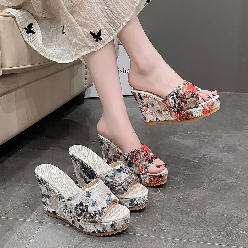 2025 Estate Nuova Bocca di Pesce Pantofole Tacco Alto Europeo Americano Pendenza Tacco Matsuke Sandali con Suola Spessa Zapatos De Mujer