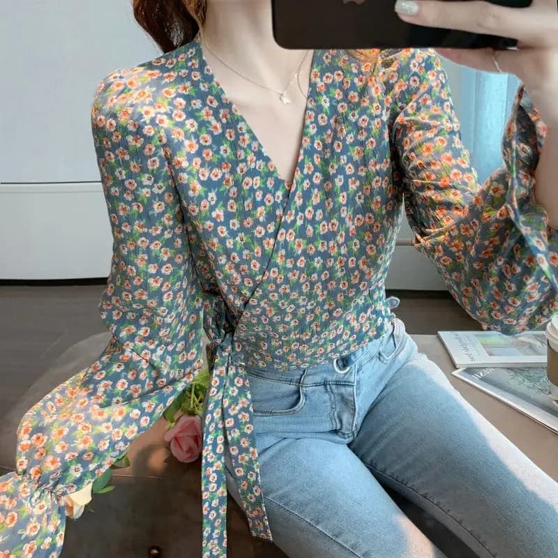 Women's blouse with floral print and V neckline, Autumn 2024, Cleanfit, A line, polyester slim fabric, undeformable