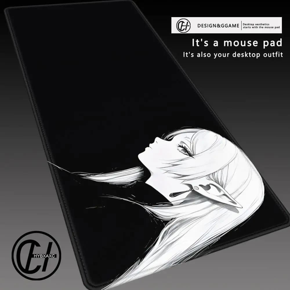 Tappetino per mouse Enchanted Sousou no Frieren - Rune magiche luminose e tracce di petali - Tappetino da gioco ultra liscio da 900x400 mm