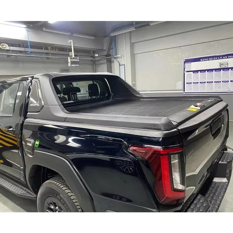BESTWYLL Waterproof Aluminum Retractable Roll up Truck Bed Tonneau Cover Hilux Travo 2026 Cover F163 with Roll Bar