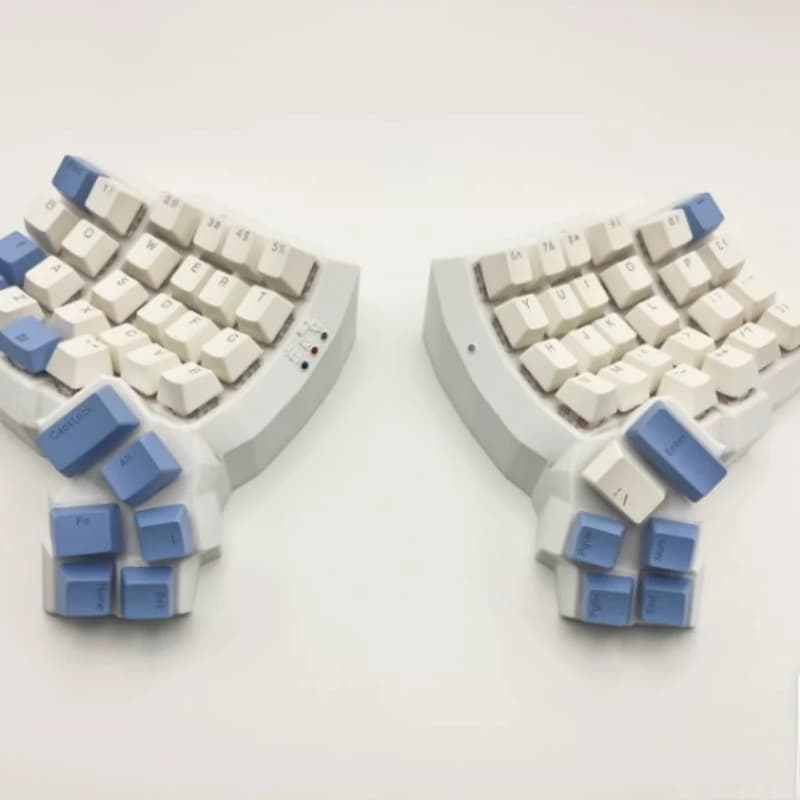 Kit Tastiera Ergonomica Personalizzata Split Surface con Hot-Swap, Cablata e Bluetooth Dual Mode, ZMK per Mano Destra e Sinistra