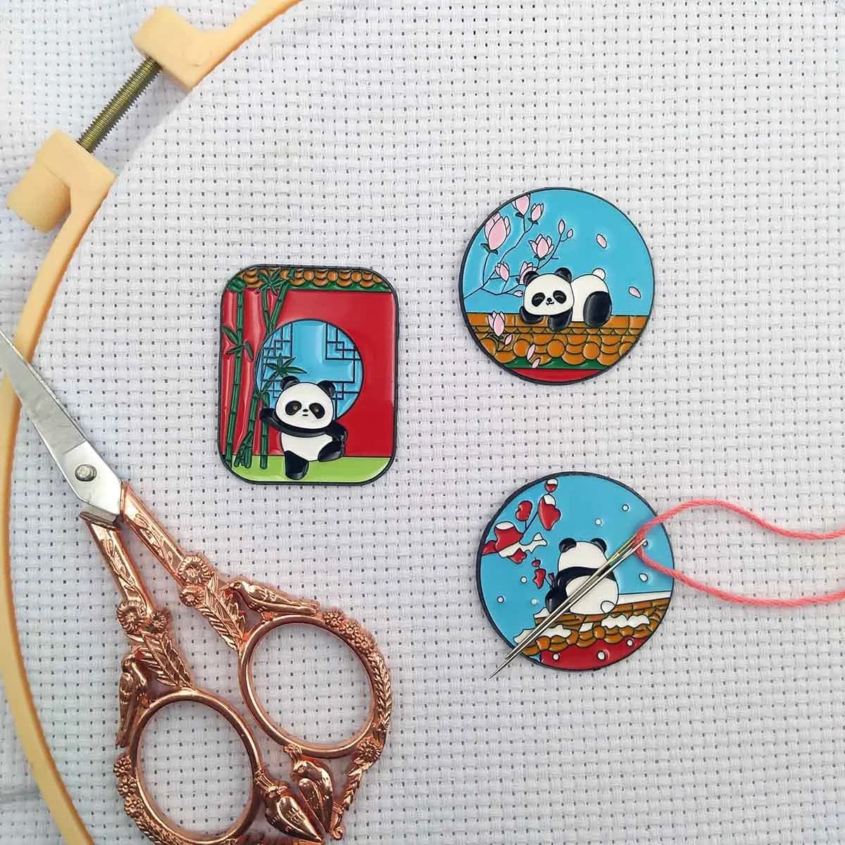 Simpatico panda con ago magnetico per punto croce, forniture per ricamo, accessori per aghi da cucito, strumenti per ricamo