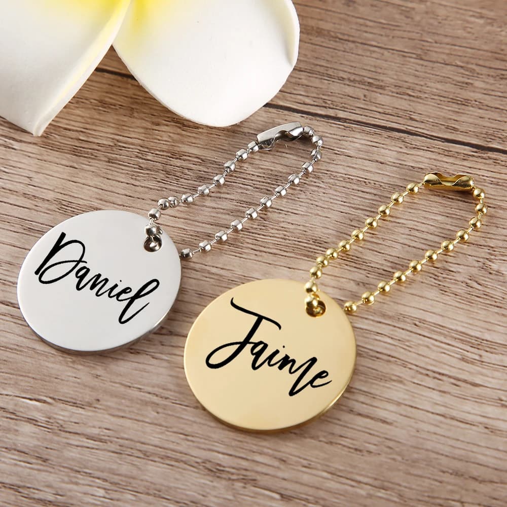 Portachiavi in metallo con nome personalizzato - Portachiavi inciso al laser - Portachiavi con nome per zaino - Portachiavi regalo di nozze per feste personalizzate
