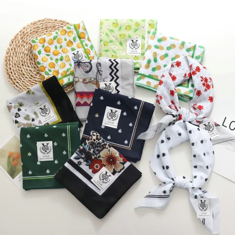 63*63 Nuovo 100% Cotone Frutta Sveglia Piccolo Asciugamano Quadrato Polka Dot Sciarpa di Colore a Contrasto Traspirante Sottile Fascia Nuova Sciarpa di Moda