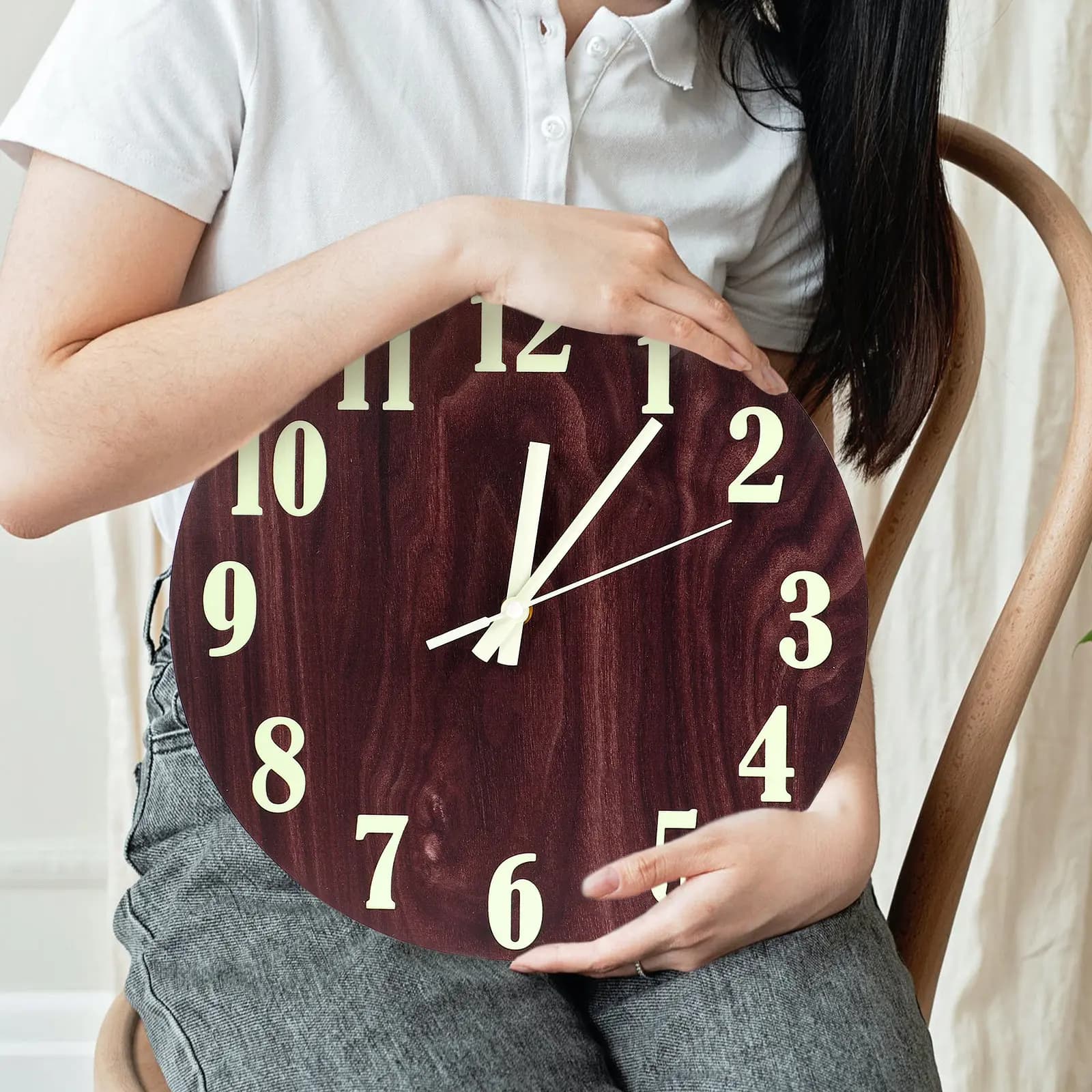 Set of 1 Luminous Wall Clock, Quiet Modern Decor Round Room for Living Room and Bedroom