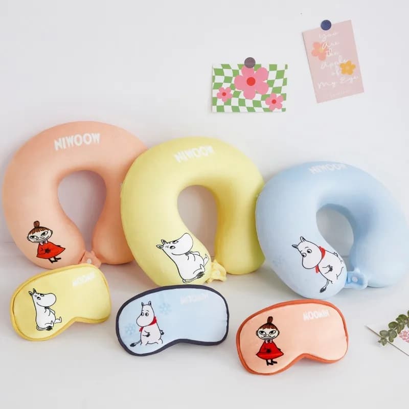 Mascherina per Occhi e Cuscino da Riposo Serie Moomins Kawaii, Personaggio dei Cartoni Animati Little My, Stampa Carina, Cuscino a U Delicato sulla Pelle